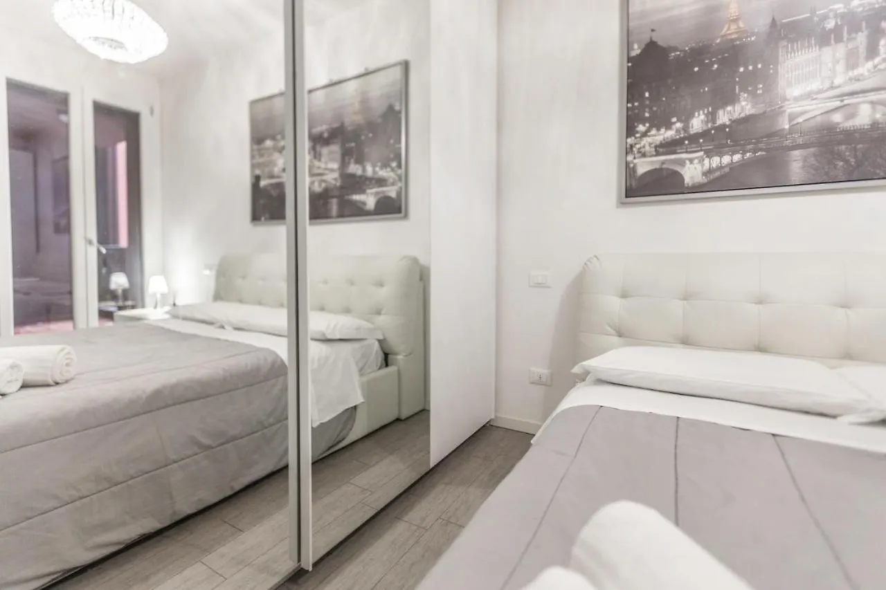 Appartamento Freud 4 By Short Holidays Apartment